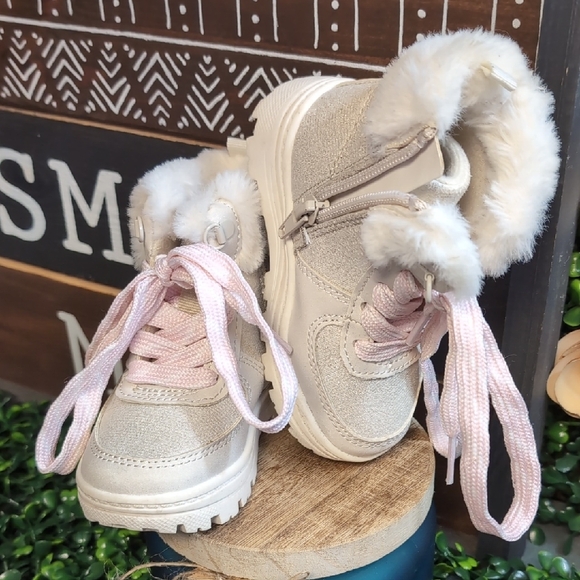 Carter's Other - Carter's Kids Sparkle Boots with Pink Laces and Fur